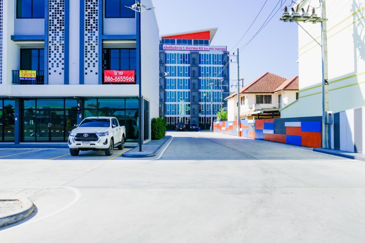 วัน บัดเจท เชียงราย สนามบิน One Budget Hotel Chiangrai Airport Zewnętrze zdjęcie